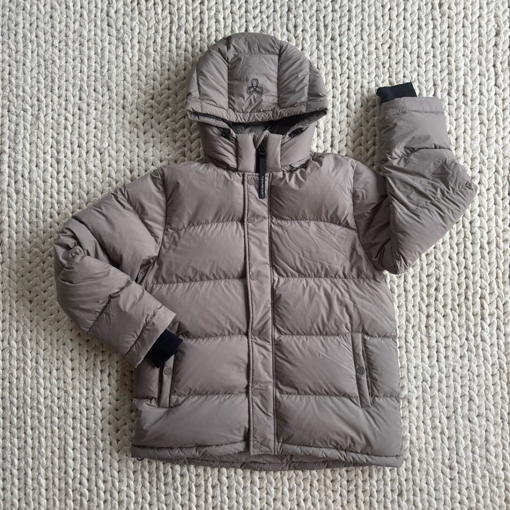 Aritzia Super Puff